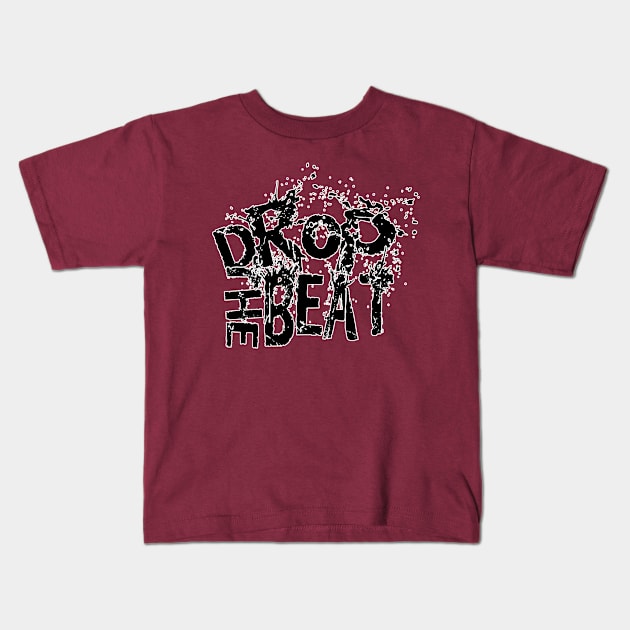 Drop the beat Kids T-Shirt by melcu